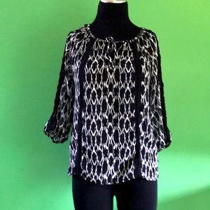 🤍🤍Express Sheer Blouse🤍🤍